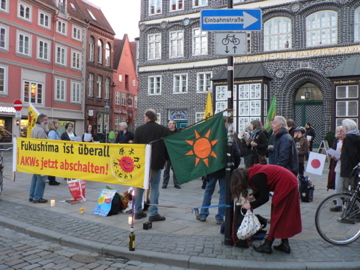 Mahnwache am 10.03.2014 in Lüneburg